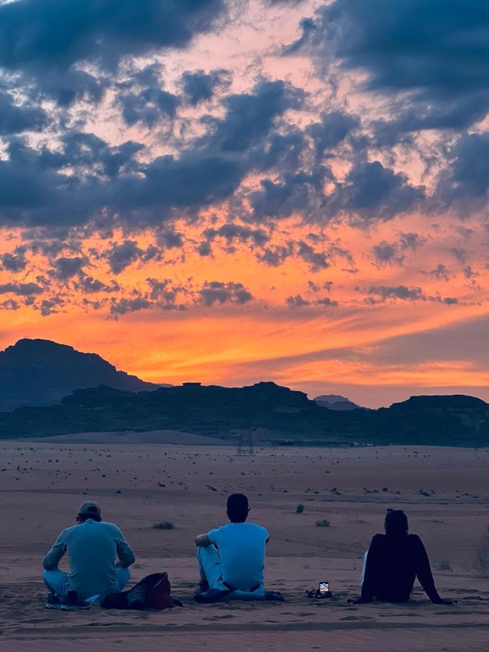 Rum Luxury Camp Wadi Rum Esterno foto